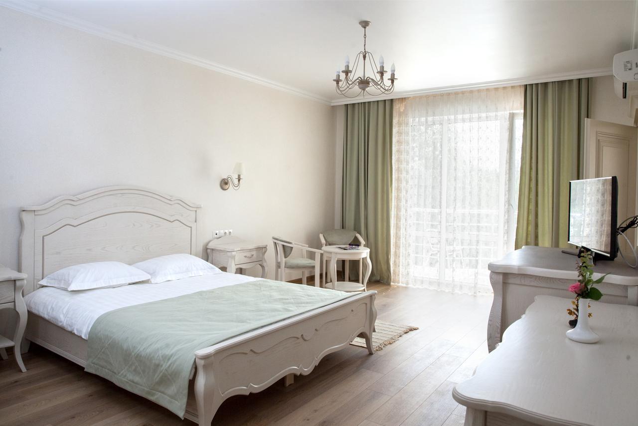 Pharaon De Lux Otel Zatoka Dış mekan fotoğraf