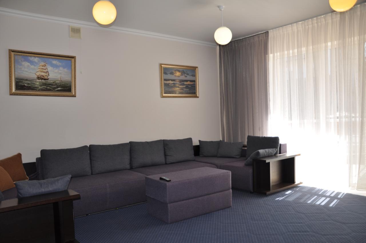 Pharaon De Lux Otel Zatoka Dış mekan fotoğraf
